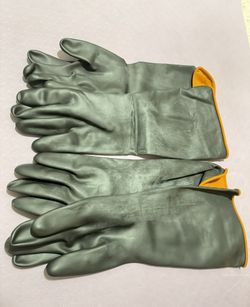 Brand New 2 Pairs Neoprene and Rubber Blend Heavy-Duty Chemical Gloves
