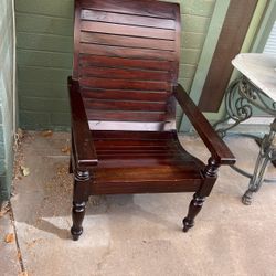 Wooden plantation chair