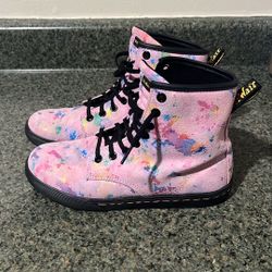 Doc Martins  Women’s Size 6 