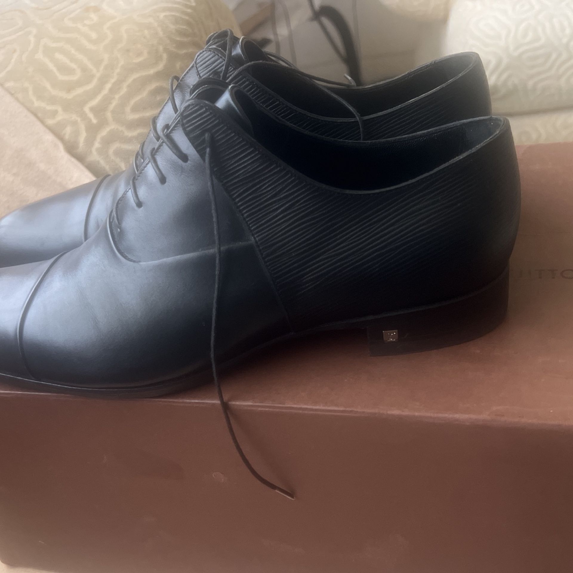 Louis Vuitton Men Dress Shoes Size 8 New for Sale in Homestead, FL - OfferUp
