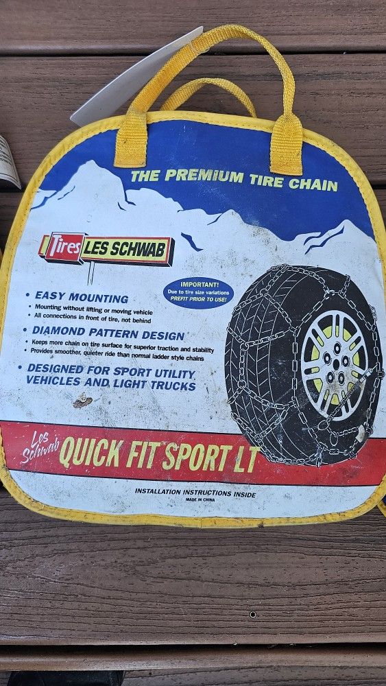 Les Schwab Quick Fit Sport LT Chains - New