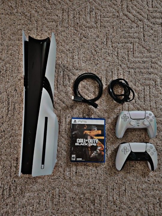 *PS5 Pro 2 Tb* Includes Black Ops 6