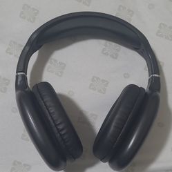 Hyper Gear Headphone GIVE ME OFFER