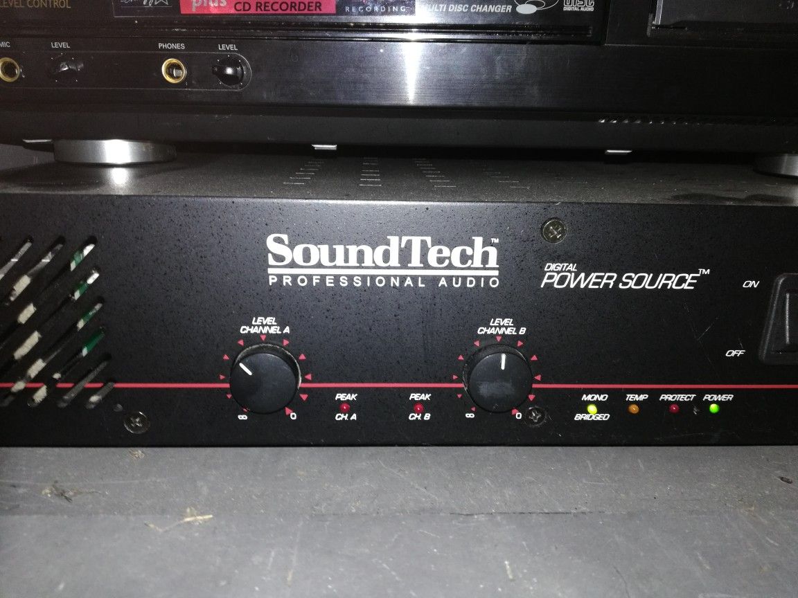 SoundTech Professional Karaoke /Stereo System