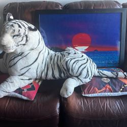 Cuadro Y Tiguerre. Tiguerre Y Cuadro. $40