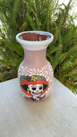 20%off Base florero ($35)tel (contact info removed)