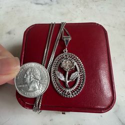 925 Sterling silver Rose 🌹 necklace, 21in. 925 chain , spring ring closure , pendant marked 925 turkey w/ symbol , beautiful and good size .