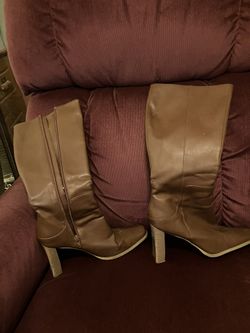 Fall Is Here, High Boots In Attractive  Dark Tan