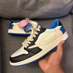 Jordan 1 Retro Low OG SP Fragment x Travis Scott