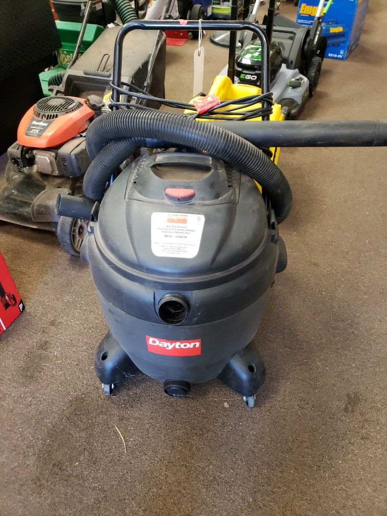 Dayton Wet/Dry Vacuum 4TB87A Commercial Grade