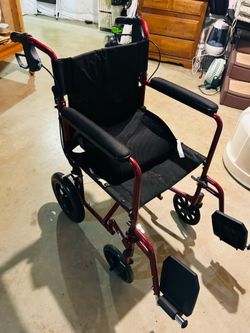 Pediatric wheelchair