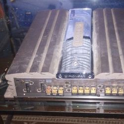 Several Amps For Sale $50