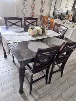 Dining Table 6 Chairs