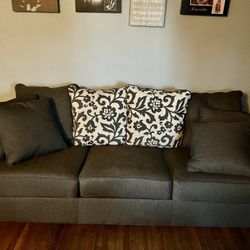 Sofa/loveseat Set