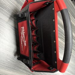 Milwaukee 15in Packout Tool Bag  Slightly Used 