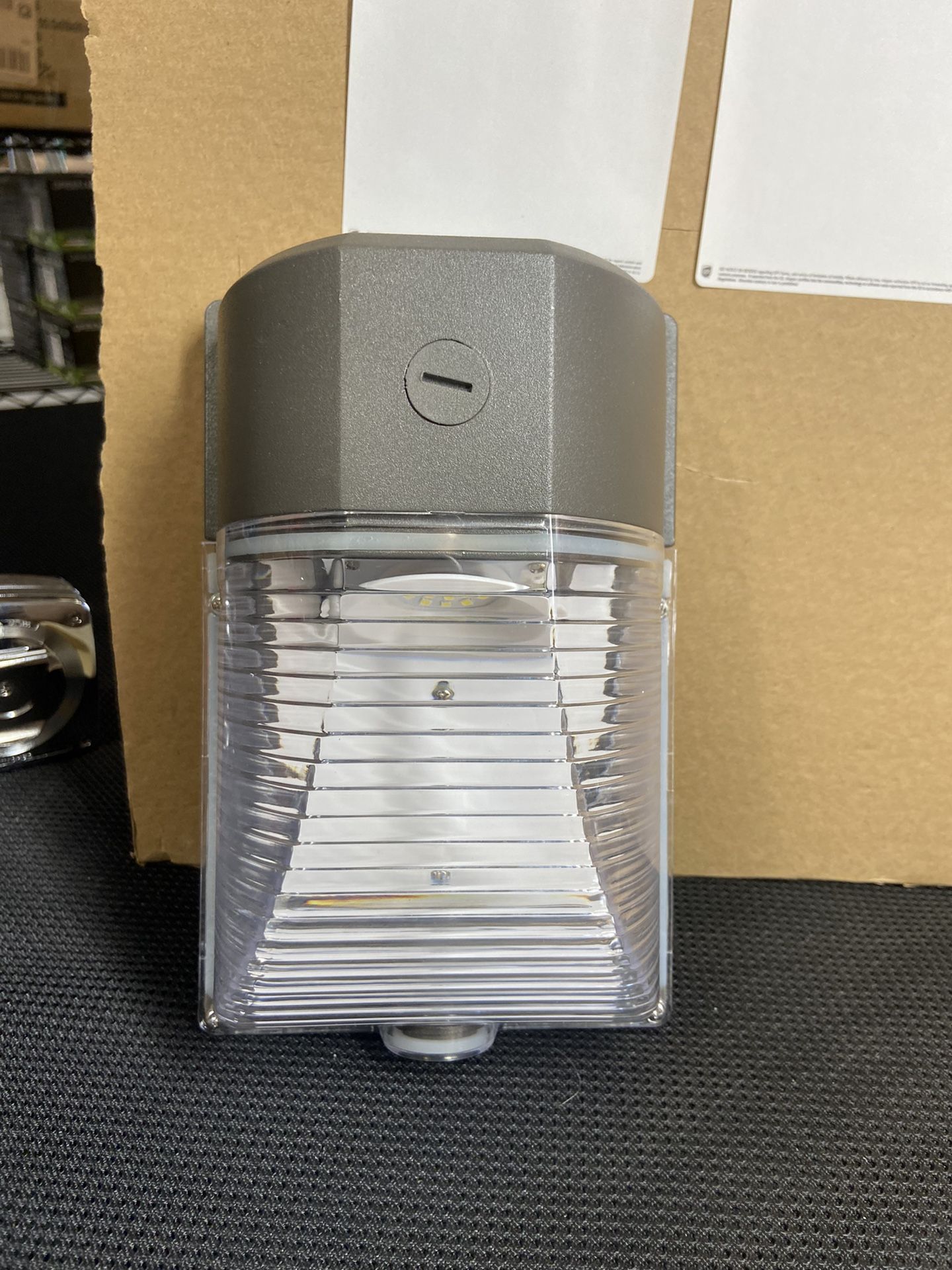 Compact wall Pack Lights