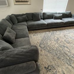 Sectional Couch 