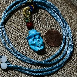 Handcarved Turquoise Skull Pendant Necklace Amulet 