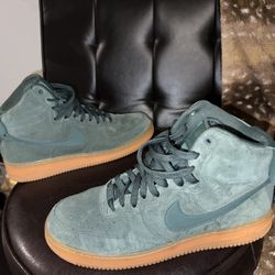 NIKE AIR FORCE 1 HIGH 07 LV8 SUEDE VINTAGE GREEN SZ 11.5
