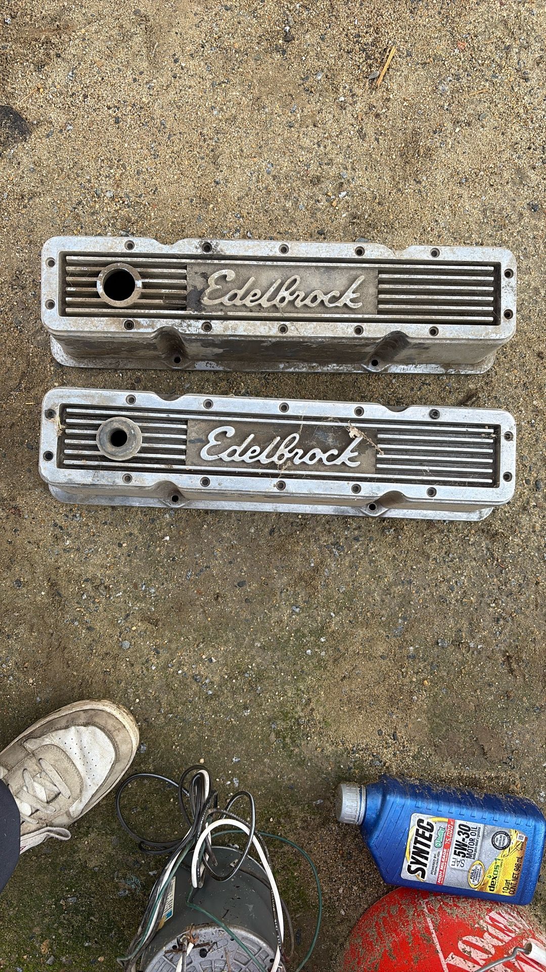 Small Block Winsor 302 351 Ford Edlebrock