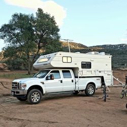 1992 Lance Squire 8000