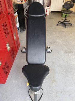 Hoist Adjustable Weight Bench – Commercial Grade