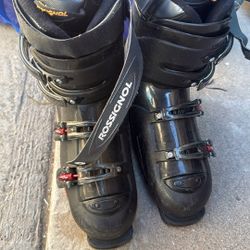 Rossingnol Ski Boots