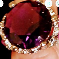 RING, W/LRG. PURPLE STONE, BEAUTIFUL!