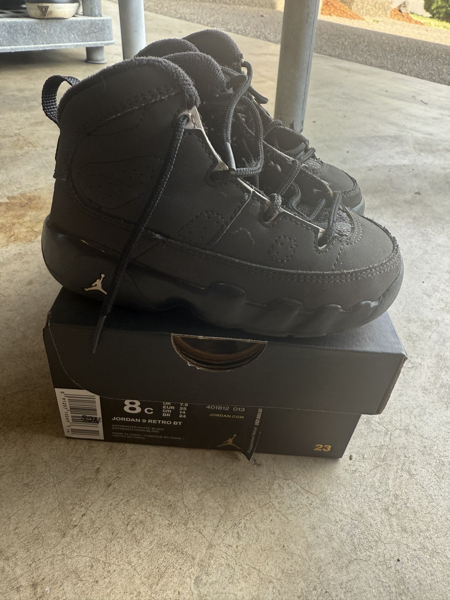 Nike Air Jordan %100 authentic 8c 9c Sneakers