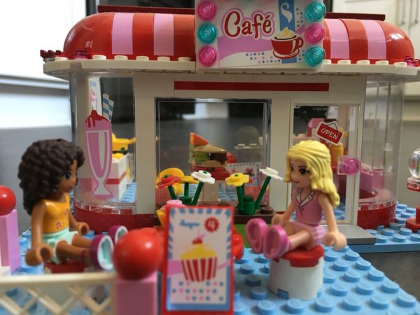 Lego Friends Park Café 3061 For Sale In Tacoma Wa Offerup