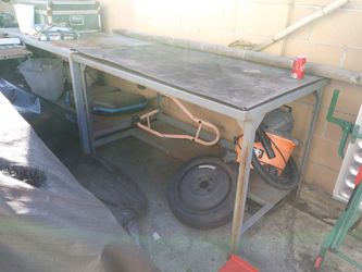 Heavy duty steel table