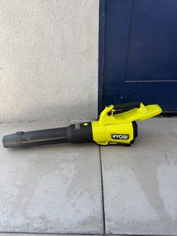 40v Ryobi whisper series blower 800 CFM (Tool only)