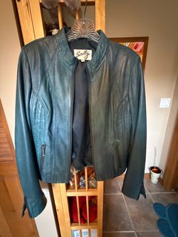Ladies Scully leather jacket
