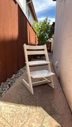 STOKKE tripp trapp high chair