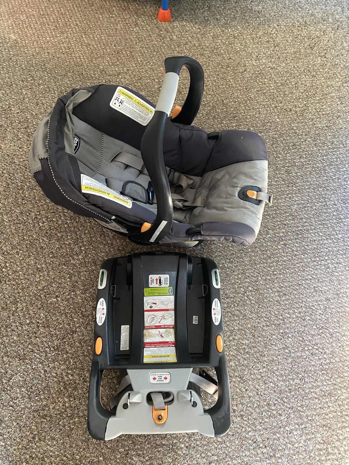 Chicco Keyfit 30 Car Seat