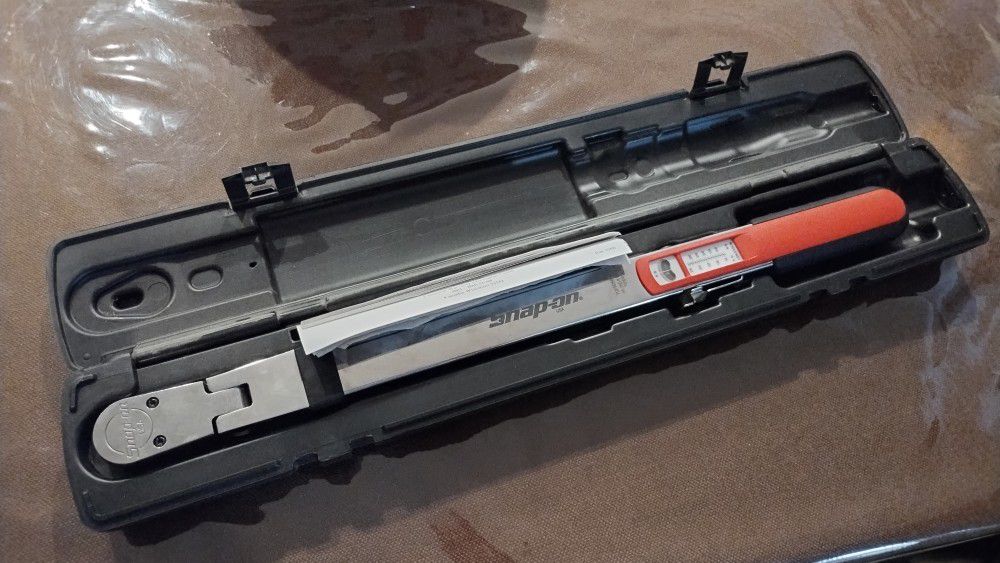 New Snap-on 1/2in Click Type Torque Wrench 