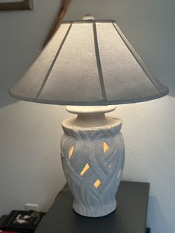 Gorgeous Rare Oversized Table Lamp
