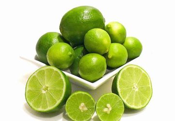 🍋 Persian Lime Tree – 4–5 ft Tall 🍋 $65