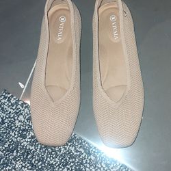 Vivaia Women's Flat Shoes Size 38EU 