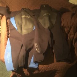 2 New Ron Jon Wetsuits 2xl Mens $50. Both