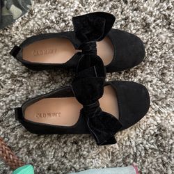 Girls Bow flats Size 13