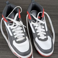 PUMA High Top Sneakers – Men's Size 10 (US)