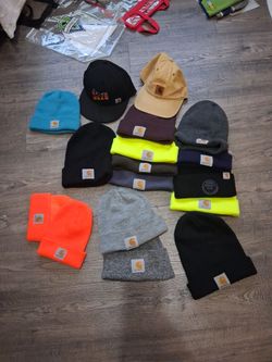 15 Carhartt beanies & 2 caps lot