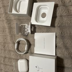 Please Buy 🙏😁AirPods Pro 2 MagSafe Charging Case UBS C 