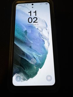 Like New Samsung Galaxy Smartphone with Case