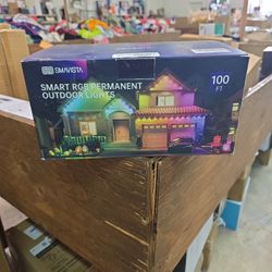 SMAVISTA SMART RGB PERMANENT OUTDOOR LIGHTS- 100 FT