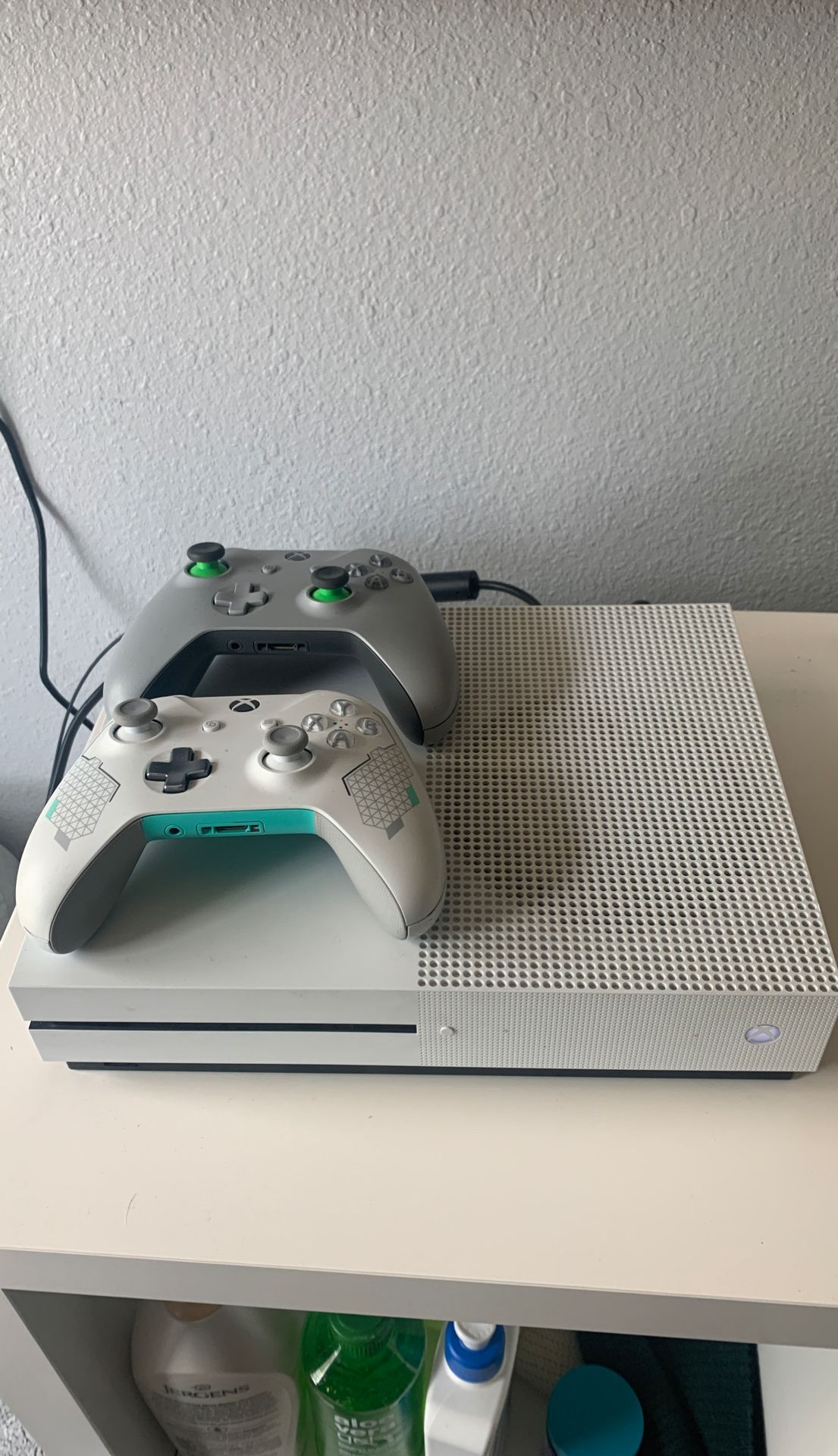 XBOX ONE S