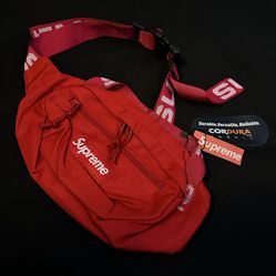 Supreme ss18 fanny pack 