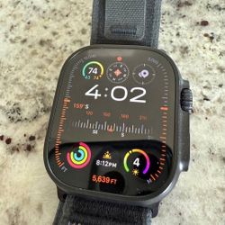 Apple Watch Ultra 2 - Black