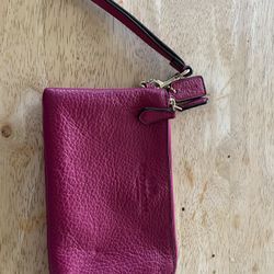 Beautiful Pink Coach Clutch Wallet In Great Condition 